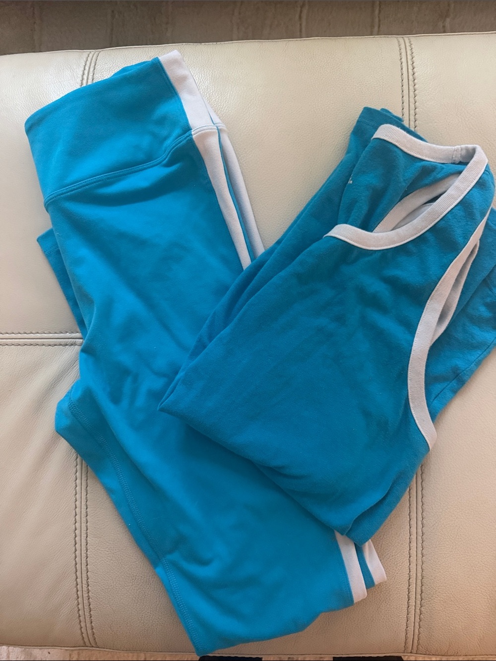 PINK Victoria's Secret Teal Blue Leggings with White Trim